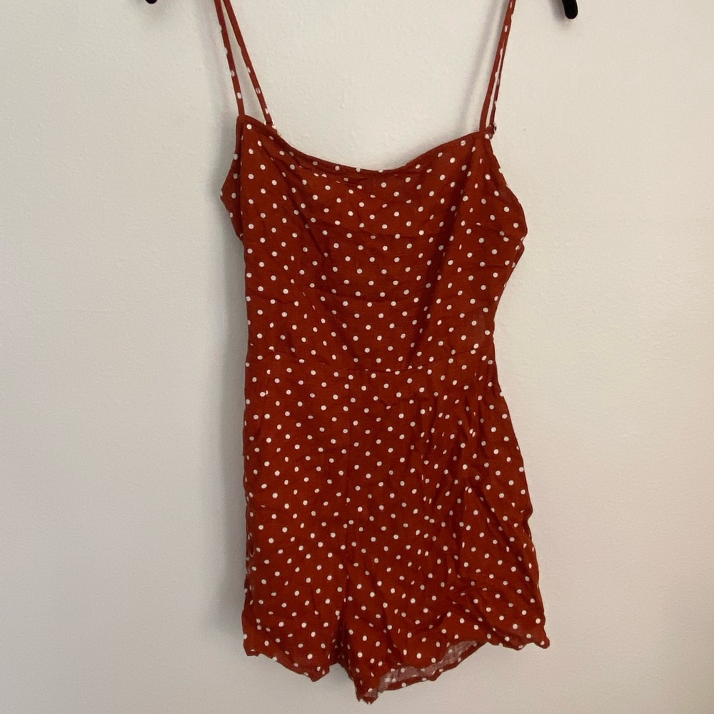 NWT Pacsun Rust polka dot romper